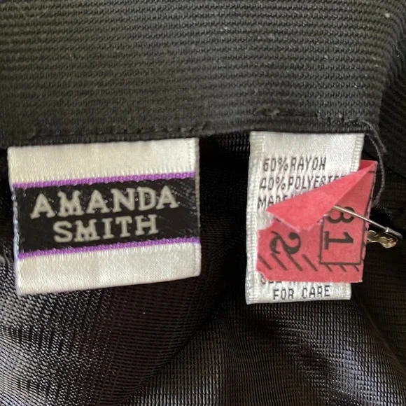 Amanda Smith Pull on skirt Size L - Picture 6 of 8